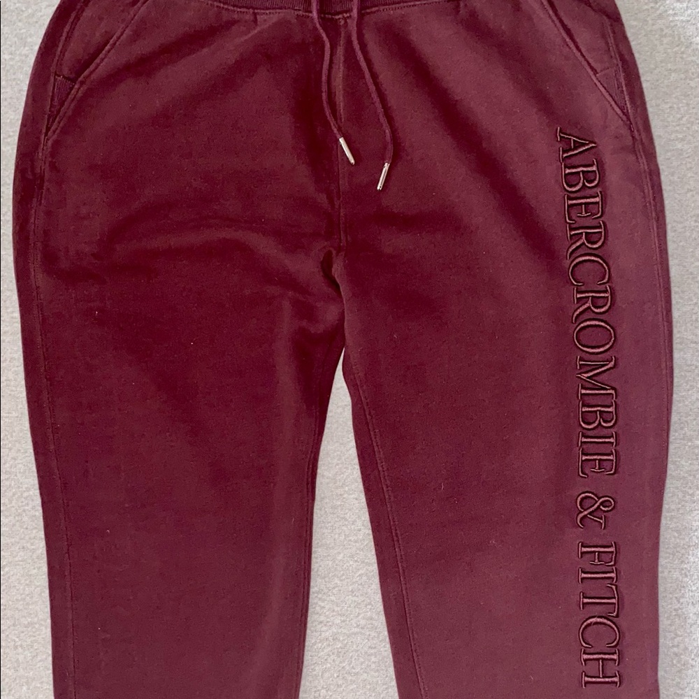 Medium Maroon Abercrombie fleece sweat pants. Very soft